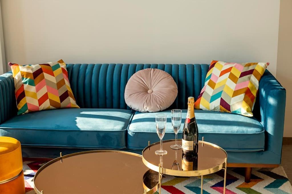 생발레리앙코 Loft De Luxe Le Chic, Grand Jacuzzi, Vue Port De Plaisance 아파트 외부 사진