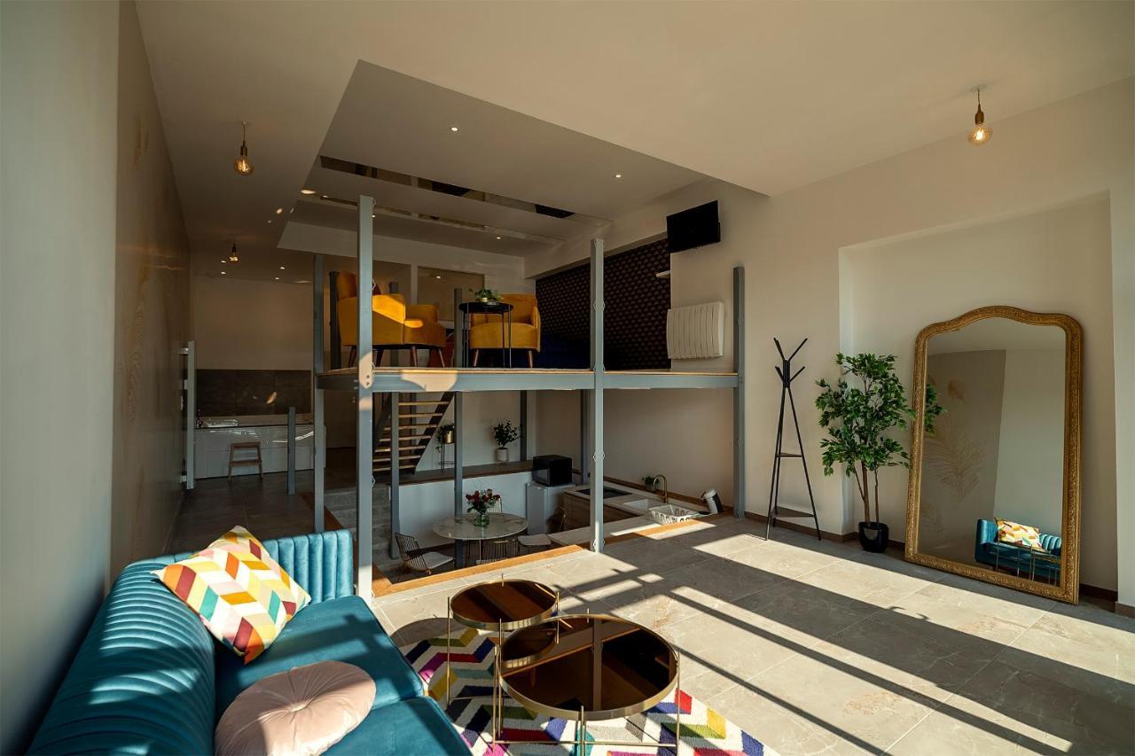 생발레리앙코 Loft De Luxe Le Chic, Grand Jacuzzi, Vue Port De Plaisance 아파트 외부 사진